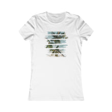 Load image into Gallery viewer, Women&#39;s Palm Trees Shirt

